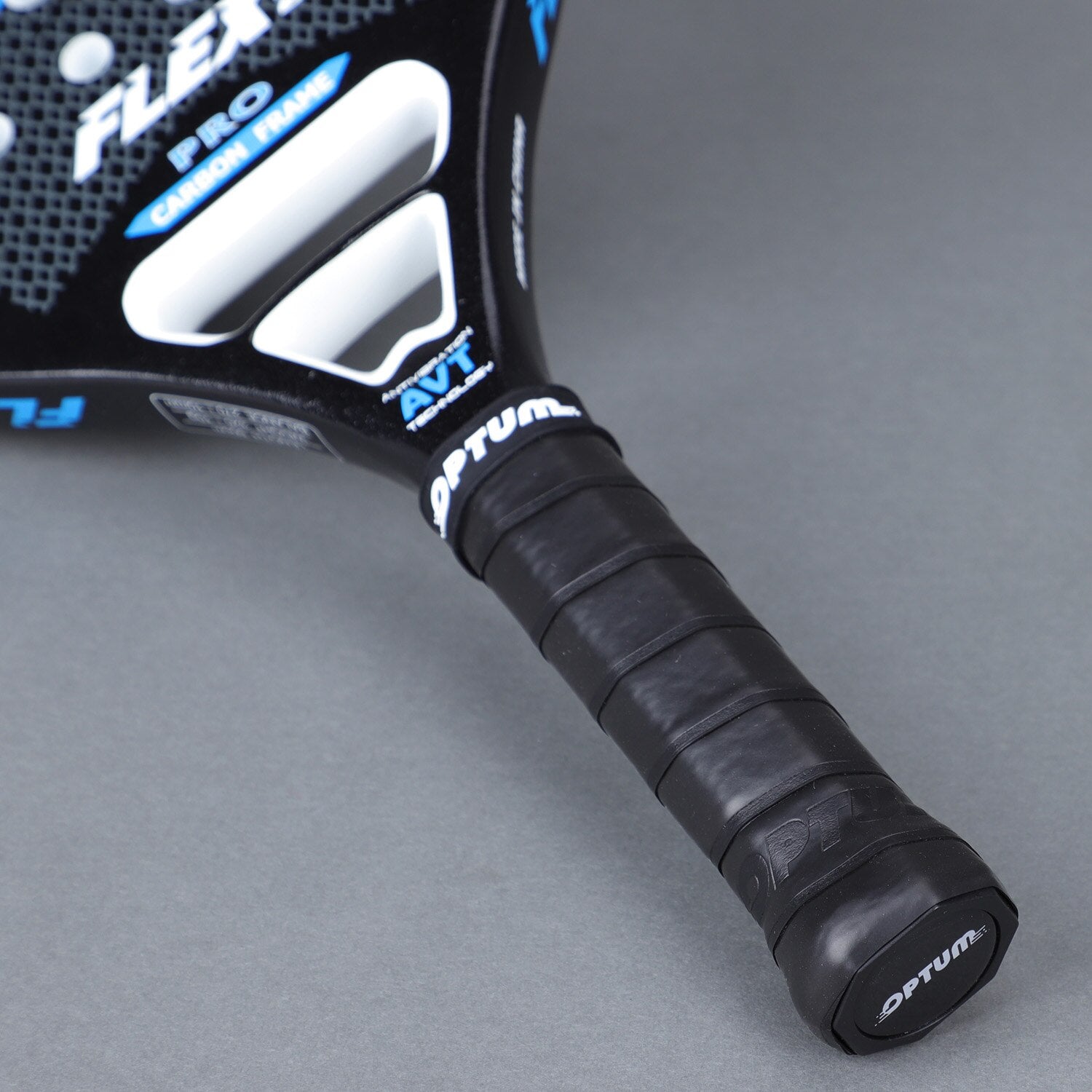 Kit Duas Raquetes de Beach Tennis Optum Flex II Pro Carbon + Bolas