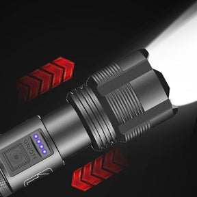 Lanterna Tática SuperZoom com Carregador